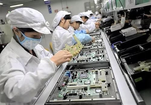 全球最大手機(jī)代工廠強(qiáng)勢擴(kuò)張 5G超大訂單加持，海外建廠與大數(shù)據(jù)服務(wù)并進(jìn)